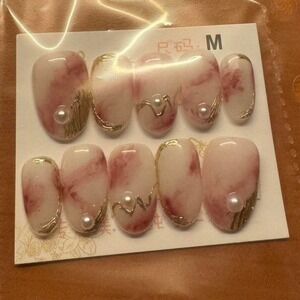 Press On Nails Marble‎ Gold Accent Pearl Medium 10pc Manicure Set M